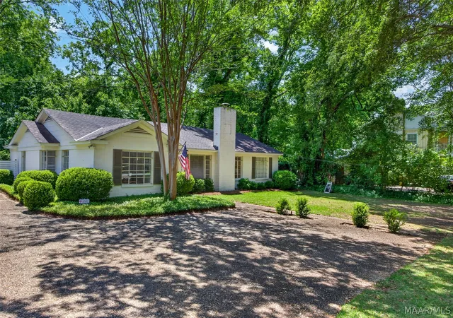 Photo 3 of Single family home for sale at 2136 Campbell Rd, Montgomery, AL 36111 | MLS# 586542 | Listing updated on 2026-09-05