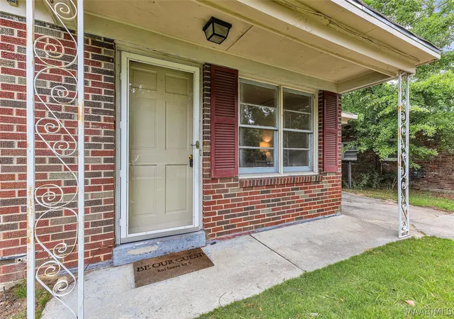 Photo 3 of Single family home for sale at 3345 Loch Hvn Rd, Montgomery, AL 36109 | MLS# 586571 | Listing updated on 2026-09-10