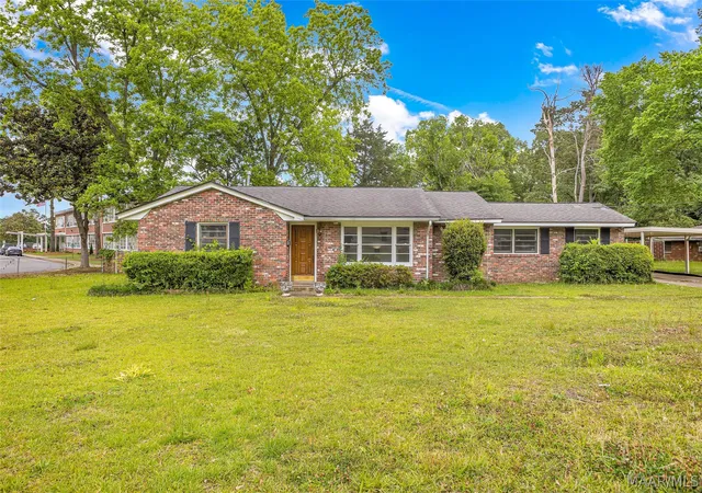 Photo 1 of Single family home for sale at 1003 Loch Hvn Rd, Montgomery, AL 36109 | MLS# 586573 | Listing updated on 2026-09-10