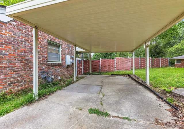 Photo 4 of Single family home for sale at 1003 Loch Hvn Rd, Montgomery, AL 36109 | MLS# 586573 | Listing updated on 2026-09-10