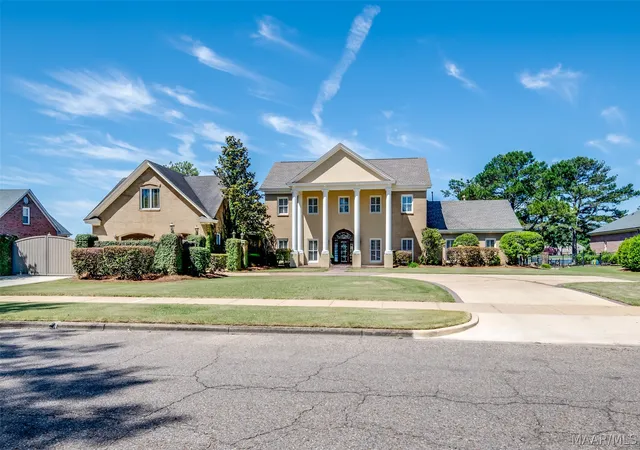 Photo 1 of Single family home for sale at 8312 Wynlakes Blvd, Montgomery, AL 36117 | MLS# 586539 | Listing updated on 2026-10-05