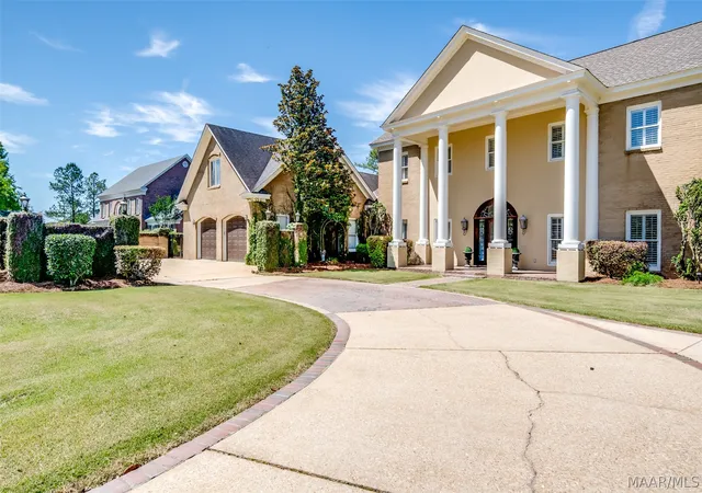 Photo 2 of Single family home for sale at 8312 Wynlakes Blvd, Montgomery, AL 36117 | MLS# 586539 | Listing updated on 2026-10-05
