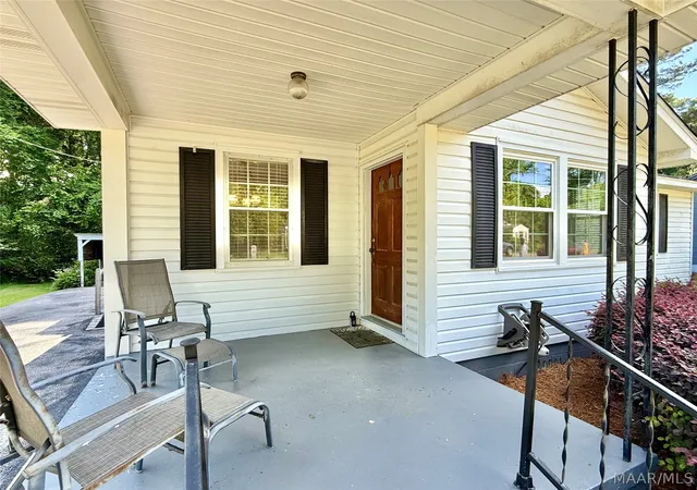 Photo 3 of Single family home for sale at 32 Pecan Dr, Selma, AL 36701 | MLS# 586750 | Listing updated on 2026-09-10