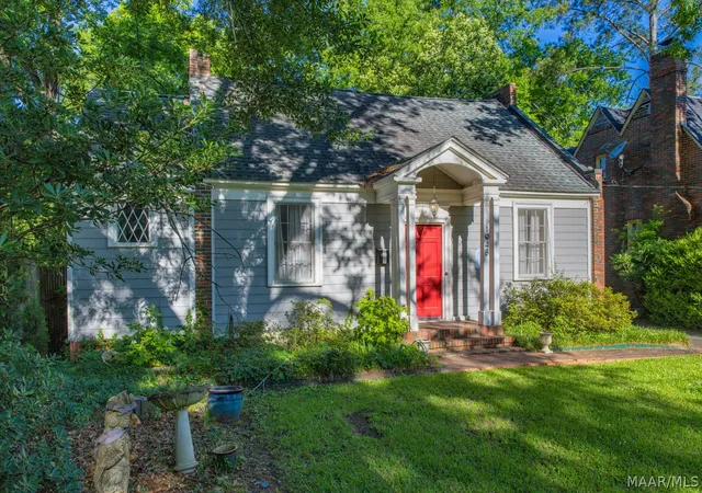Photo 3 of Single family home for sale at 1948 Graham St, Montgomery, AL 36106 | MLS# 586713 | Listing updated on 2026-09-09