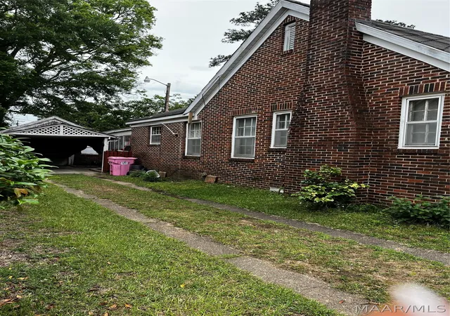 Photo 2 of Single family home for sale at 496 King St, Selma, AL 36701 | MLS# 586872 | Listing updated on 2026-09-02