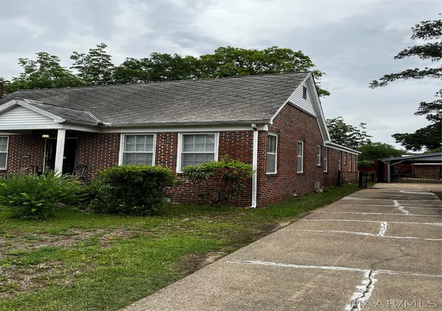Photo 3 of Single family home for sale at 496 King St, Selma, AL 36701 | MLS# 586872 | Listing updated on 2026-09-02