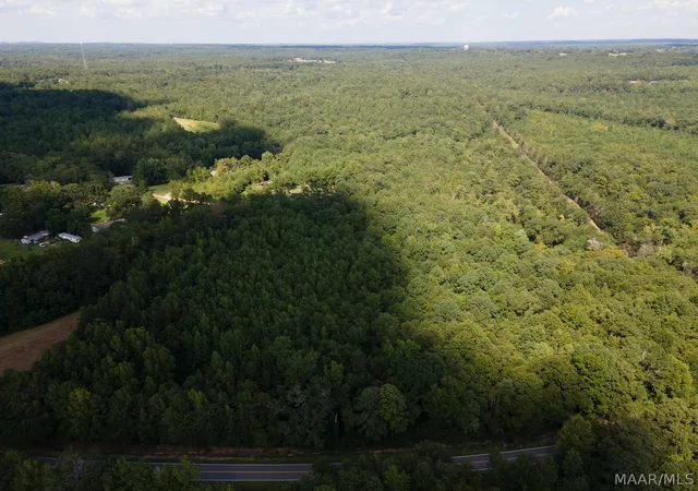 Photo 1 of Land for sale at 2146 Cherokee Trl, Tallassee, AL 36078 | MLS# 586925 | Listing updated on 2026-09-03