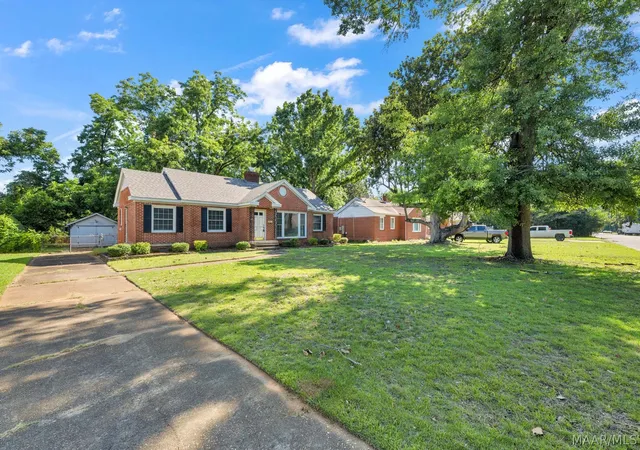 Photo 3 of Single family home for sale at 2776 Brevard Ave, Montgomery, AL 36109 | MLS# 587177 | Listing updated on 2026-09-04