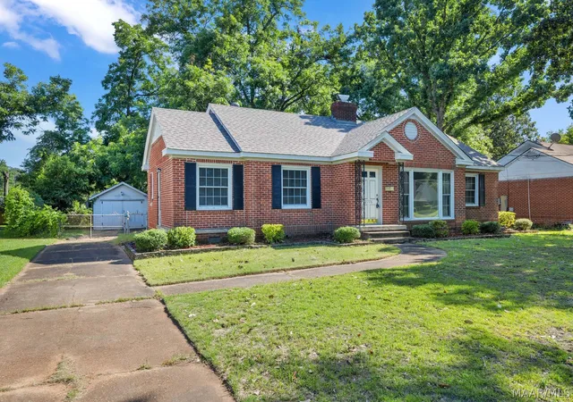 Photo 3 of Single family home for sale at 2776 Brevard Ave, Montgomery, AL 36109 | MLS# 587177 | Listing updated on 2026-09-04