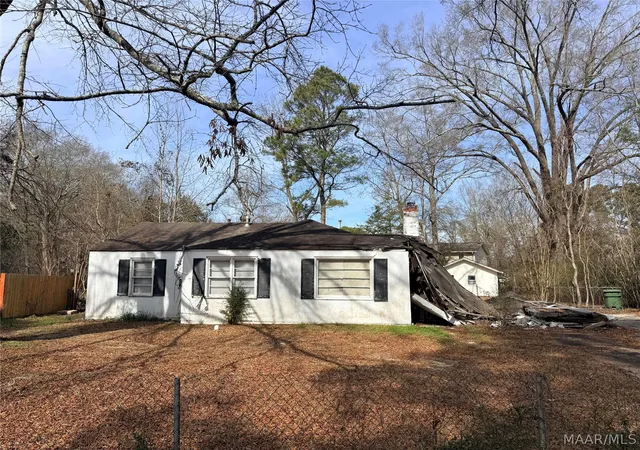 Photo 1 of Single family home for sale at 107 Davis Dr, Montgomery, AL 36105 | MLS# 587292 | Listing updated on 2026-09-02