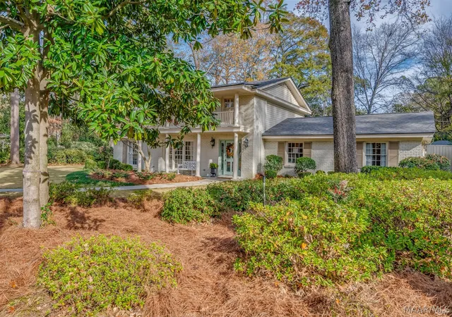 Photo 3 of Single family home for sale at 1803 Pineneedle Rd, Montgomery, AL 36106 | MLS# 587249 | Listing updated on 2026-09-10