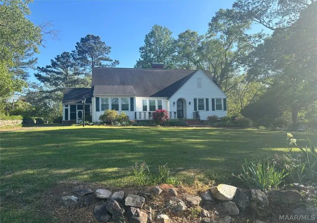 Photo 1 of Single family home for sale at 176 County Rd 510, Verbena, AL 36091 | MLS# 587330 | Listing updated on 2026-08-29