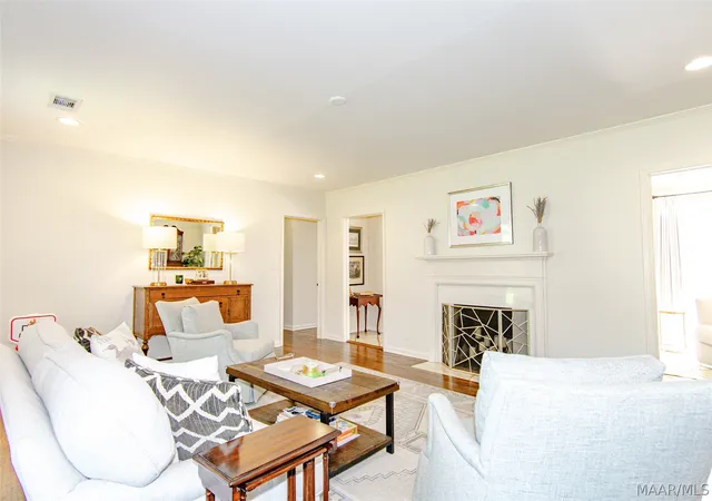Photo 3 of Single family home for sale at 2050 Fernway Dr, Montgomery, AL 36111 | MLS# 587338 | Listing updated on 2026-09-09