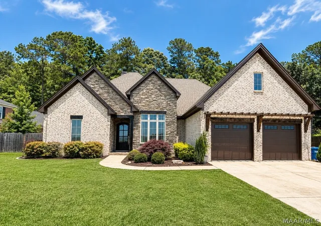 Photo 1 of Single family home for sale at 246 N Mountain Laurel Ridge, Wetumpka, AL 36093 | MLS# 587422 | Listing updated on 2026-09-10