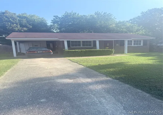 Photo 2 of Single family home for sale at 3351 Habersham Rd, Montgomery, AL 36109 | MLS# 587352 | Listing updated on 2026-09-04