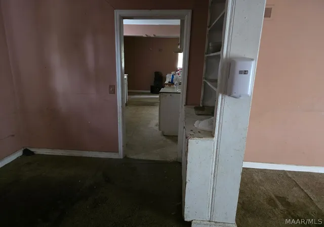 Photo 3 of Single family home for sale at 406 National St, Montgomery, AL 36105 | MLS# 587296 | Listing updated on 2026-09-02