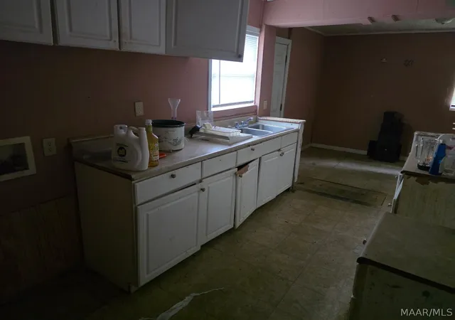 Photo 4 of Single family home for sale at 406 National St, Montgomery, AL 36105 | MLS# 587296 | Listing updated on 2026-09-02
