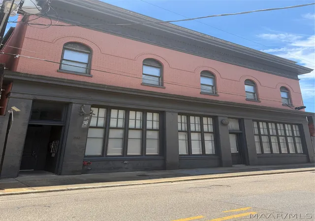 Photo 1 of Condo for sale at 246 N Court St #F, Montgomery, AL 36104 | MLS# 587444 | Listing updated on 2026-09-05