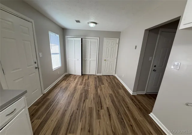 Photo 3 of Single family home for sale at 7054 Epperson Dr, Montgomery, AL 36117 | MLS# 587523 | Listing updated on 2026-09-01