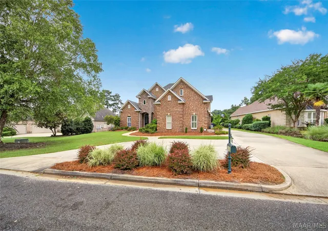 Photo 2 of Single family home for sale at 155 Sycamore Ridge, Wetumpka, AL 36093 | MLS# 587436 | Listing updated on 2026-09-10