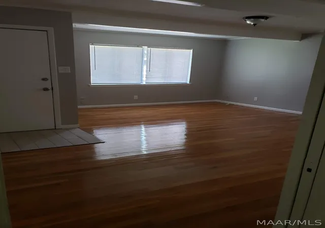 Photo 2 of Single family home for sale at 2752 Baldwin Brk Dr, Montgomery, AL 36111 | MLS# 587547 | Listing updated on 2026-09-02