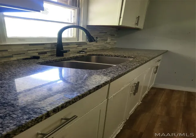 Photo 4 of Single family home for sale at 54 Kerry Ln, Montgomery, AL 36108 | MLS# 587429 | Listing updated on 2026-09-08