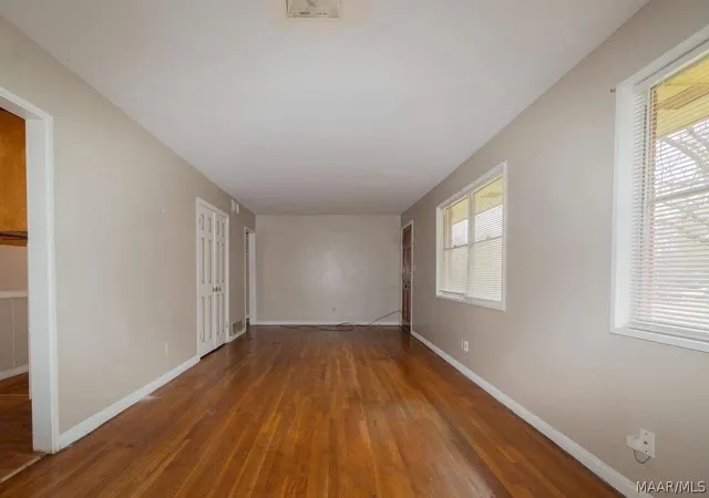 Photo 4 of Single family home for sale at 208 Green Ridge Rd, Montgomery, AL 36109 | MLS# 587626 | Listing updated on 2026-09-10