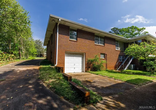 Photo 2 of Single family home for sale at 3787 Willow Ln Dr, Montgomery, AL 36109 | MLS# 587644 | Listing updated on 2026-09-05