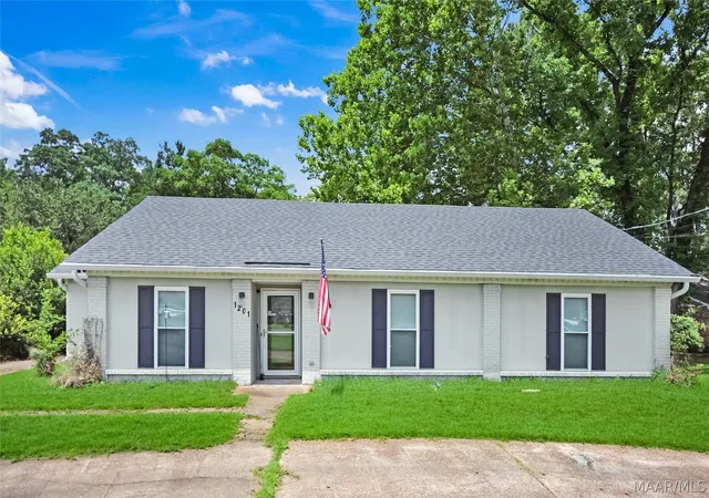 Photo 3 of Single family home for sale at 1201 Dalraida Rd, Montgomery, AL 36109 | MLS# 587719 | Listing updated on 2026-09-04