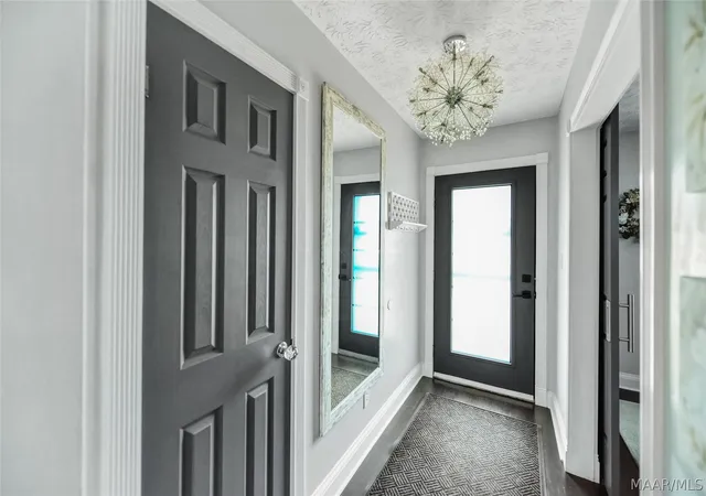 Photo 3 of Single family home for sale at 1201 Dalraida Rd, Montgomery, AL 36109 | MLS# 587719 | Listing updated on 2026-09-04