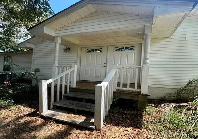 Photo 2 of Single family home for sale at 2622 Highway 82 W, Prattville, AL 36067 | MLS# 587732 | Listing updated on 2026-09-10