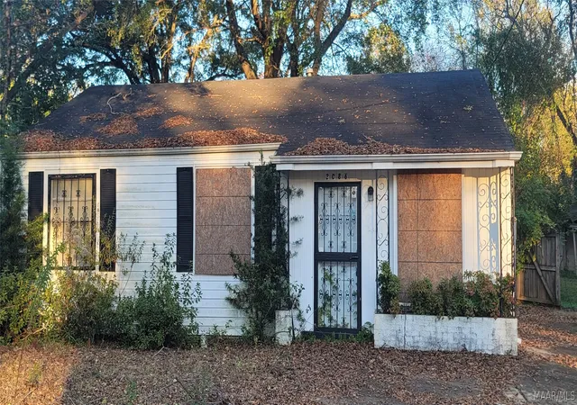 Photo 1 of Single family home for sale at 3086 Texas St, Montgomery, AL 36110 | MLS# 587653 | Listing updated on 2026-09-02