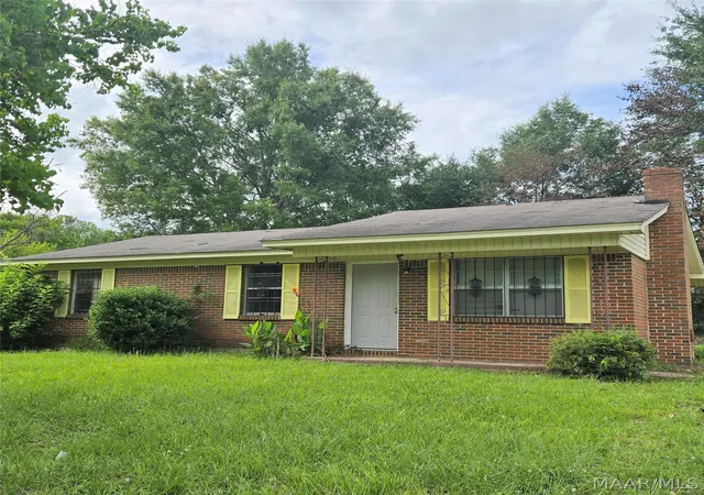 Photo 2 of Single family home for sale at 154 Reeves Dr, Hayneville, AL 36040 | MLS# 587570 | Listing updated on 2026-10-03