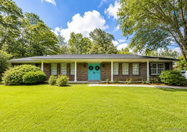 Photo 1 of Single family home for sale at 422 Balaclava Dr, Greenville, AL 36037 | MLS# 587783 | Listing updated on 2026-09-10