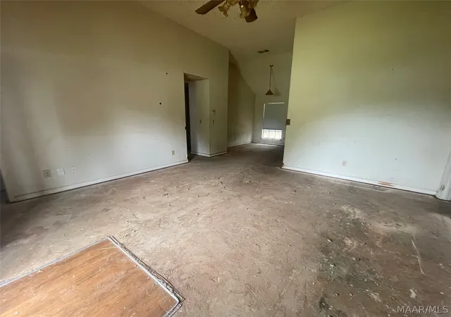 Photo 2 of Single family home for sale at 1615 Vista View Dr, Montgomery, AL 36110 | MLS# 587816 | Listing updated on 2026-09-10