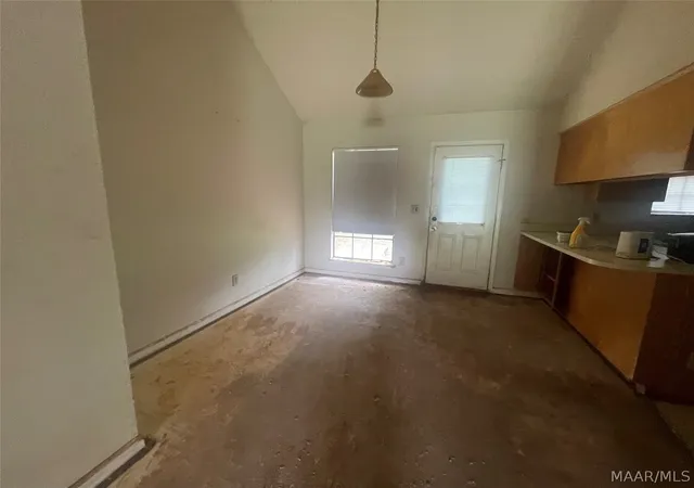 Photo 3 of Single family home for sale at 1615 Vista View Dr, Montgomery, AL 36110 | MLS# 587816 | Listing updated on 2026-09-10