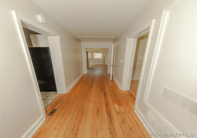 Photo 3 of Single family home for sale at 409 Honeysuckle Ct, Montgomery, AL 36109 | MLS# 587663 | Listing updated on 2026-09-02