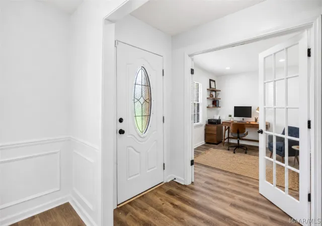 Photo 3 of Single family home for sale at 3718 Woodhill Rd, Montgomery, AL 36109 | MLS# 587927 | Listing updated on 2026-09-05