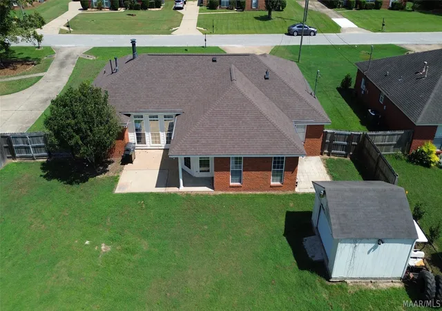 Photo 3 of Single family home for sale at 245 Lakeshore Dr, Pike Road, AL 36064 | MLS# 587932 | Listing updated on 2026-09-08