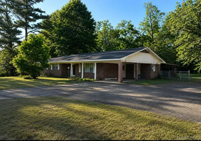 Photo 1 of Single family home for sale at 443 Whiskey Run Rd, Camden, AL 36726 | MLS# 587971 | Listing updated on 2026-09-10