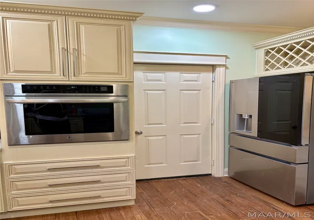 Photo 3 of Single family home for sale at 500 Lafayette St, Marion, AL 36756 | MLS# 587944 | Listing updated on 2026-09-21