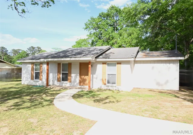 Photo 1 of Single family home for sale at 406 Kennedy St, Camden, AL 36726 | MLS# 588038 | Listing updated on 2026-09-02