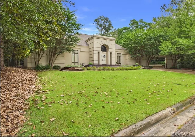 Photo 3 of Single family home for sale at 1829 Fairlee Ct, Montgomery, AL 36106 | MLS# 588062 | Listing updated on 2026-09-05