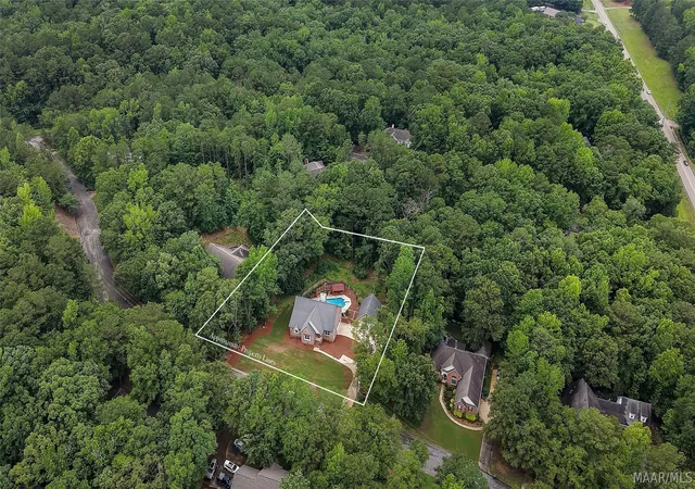 Photo 1 of Single family home for sale at 106 Martin Dr, Wetumpka, AL 36092 | MLS# 587895 | Listing updated on 2026-09-02