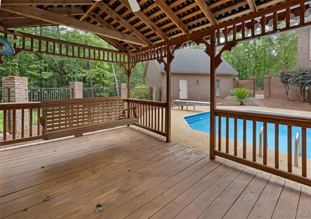 Photo 2 of Single family home for sale at 106 Martin Dr, Wetumpka, AL 36092 | MLS# 587895 | Listing updated on 2026-09-02