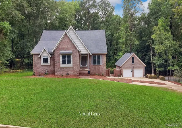 Photo 3 of Single family home for sale at 106 Martin Dr, Wetumpka, AL 36092 | MLS# 587895 | Listing updated on 2026-09-02