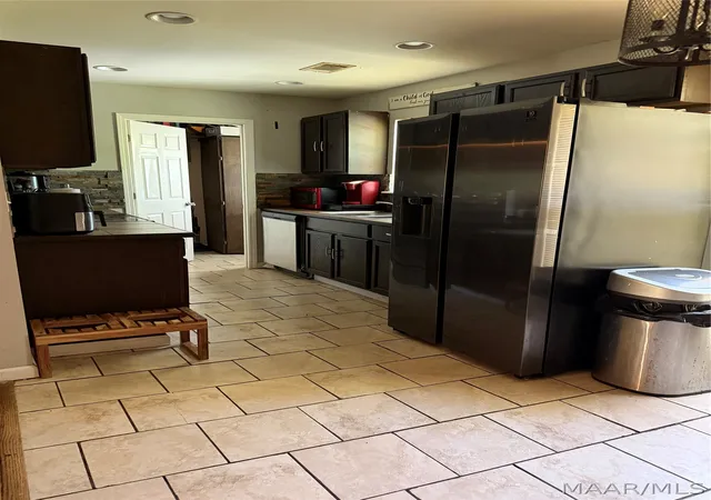 Photo 2 of Single family home for sale at 183 Coosa County Rd 304, Equality, AL 36026 | MLS# 588113 | Listing updated on 2026-09-04