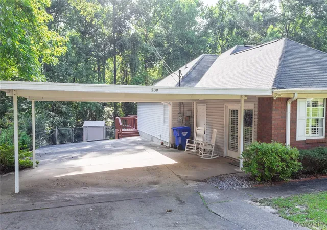 Photo 2 of Single family home for sale at 209 Shadow Ln, Troy, AL 36079 | MLS# 588167 | Listing updated on 2026-09-01