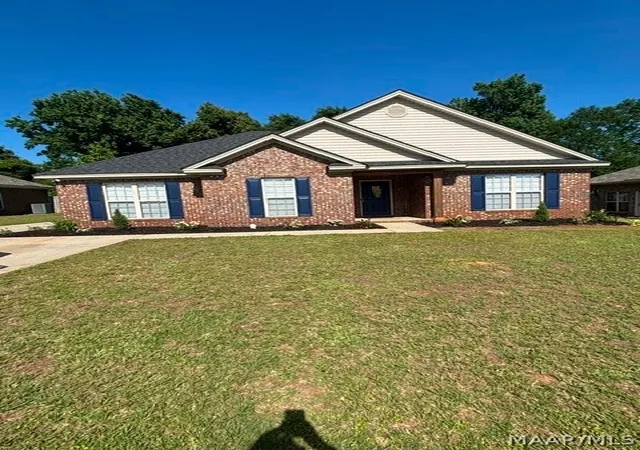 Photo 1 of Single family home for sale at 420 Ridgeview Dr, Millbrook, AL 36054 | MLS# 588213 | Listing updated on 2026-09-02