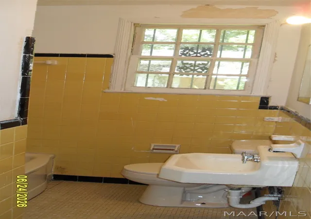 Photo 4 of Single family home for sale at 3740 Rosa L Parks Ave, Montgomery, AL 36105 | MLS# 588212 | Listing updated on 2026-09-02